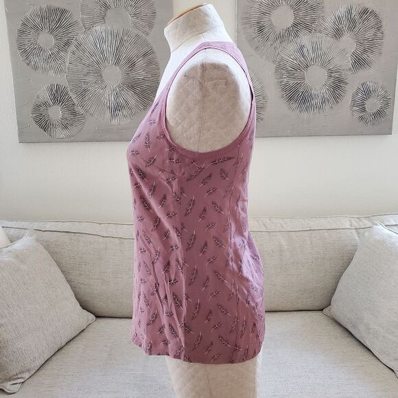JOIE | 'Rain' 100% Silk Feather Print Sleeveless Top - size XS in Mauve - Picture 4 of 13